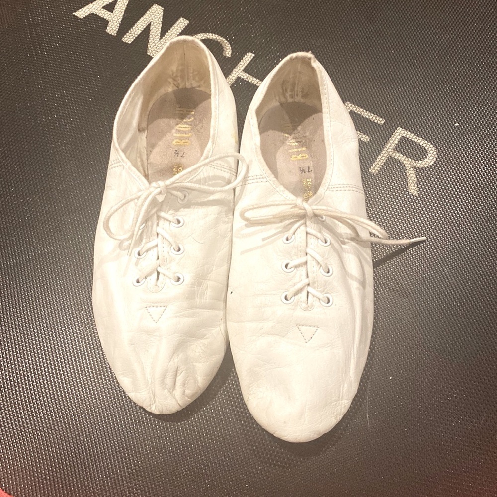 Dance away with these ballerina shoes